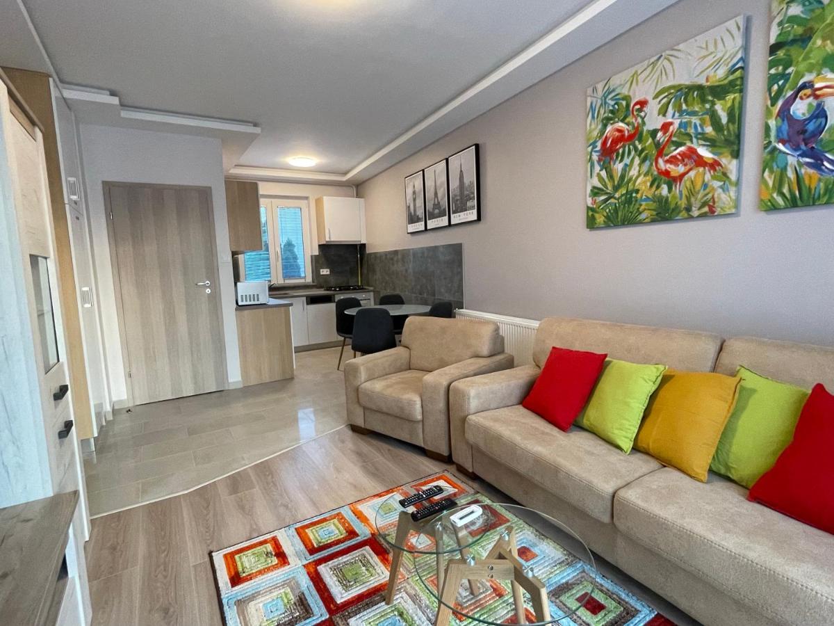 Lara Lux Apartment Hajduszoboszlo Ngoại thất bức ảnh